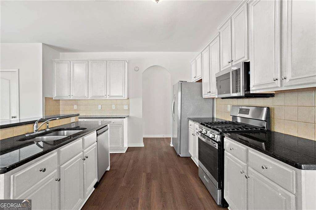 221 Cutbank Court Atlanta - 6