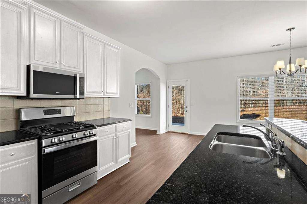 221 Cutbank Court Atlanta - 9