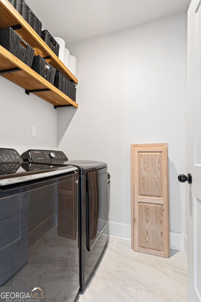 1071 WHITE OAK Atlanta - 17