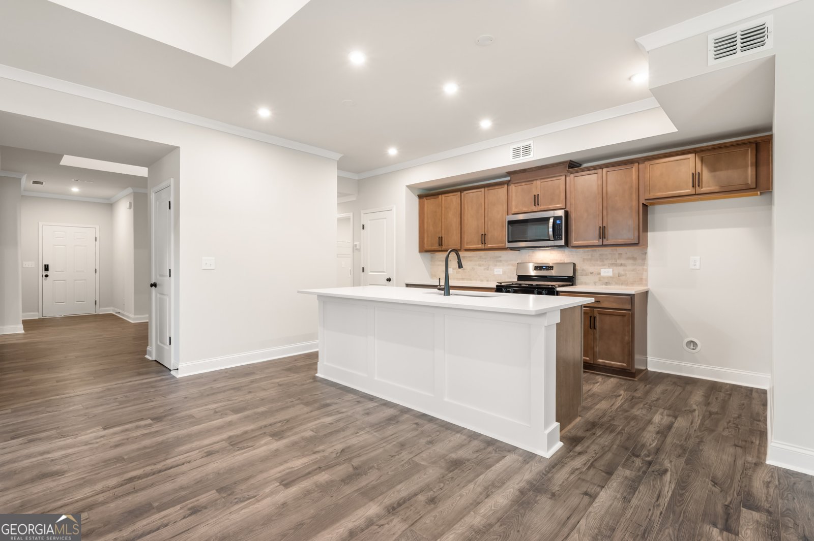 164 Henley Street Canton - 17