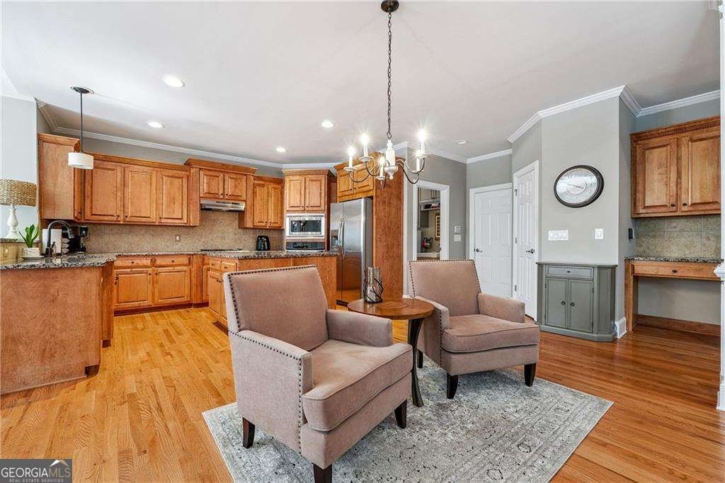 5715 UPPER CREEK Court Suwanee - 2