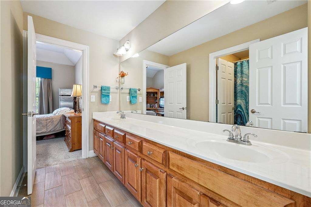 5715 UPPER CREEK Court Suwanee - 20