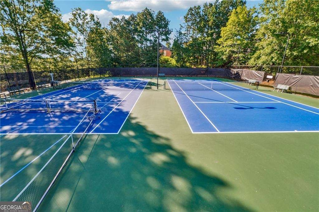 5715 UPPER CREEK Court Suwanee - 47