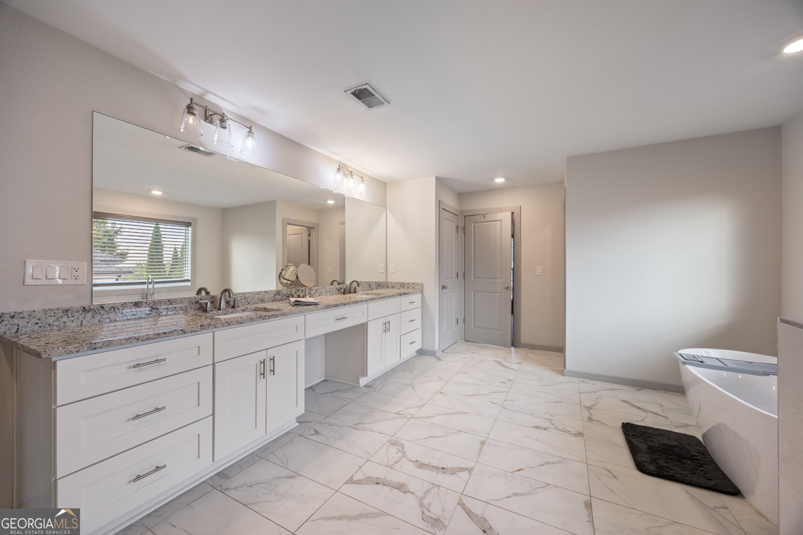 4628 Mossey Drive Lithonia - 18