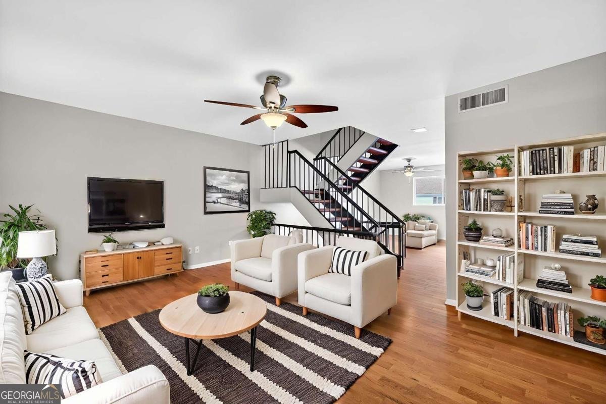 7321 Cardigan Circle Atlanta - 1