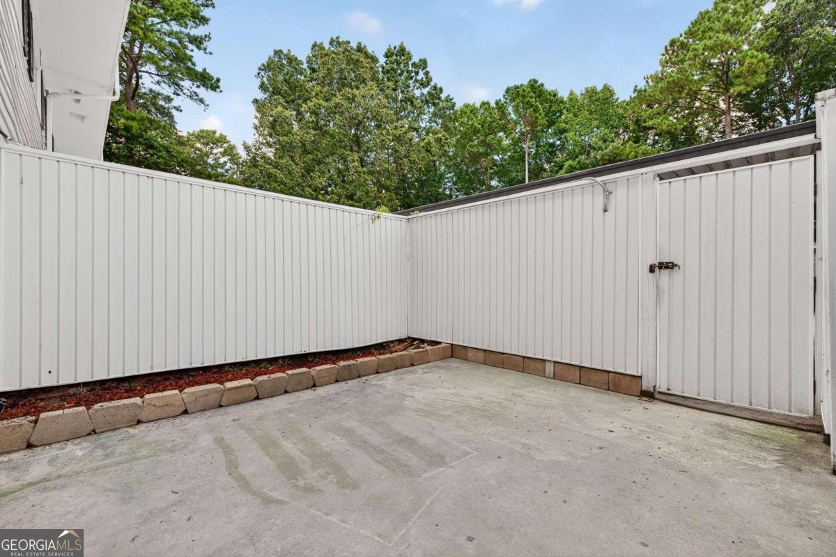 7321 Cardigan Circle Atlanta - 27