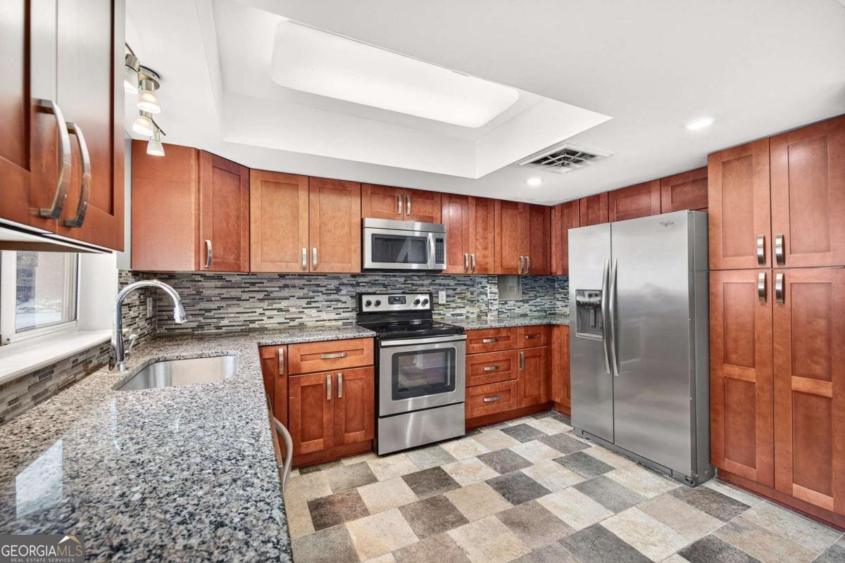 7321 Cardigan Circle Atlanta - 8