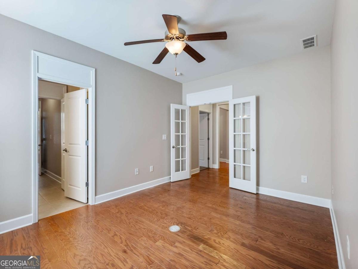 30504 Locust Cove Road Gainesville - 14