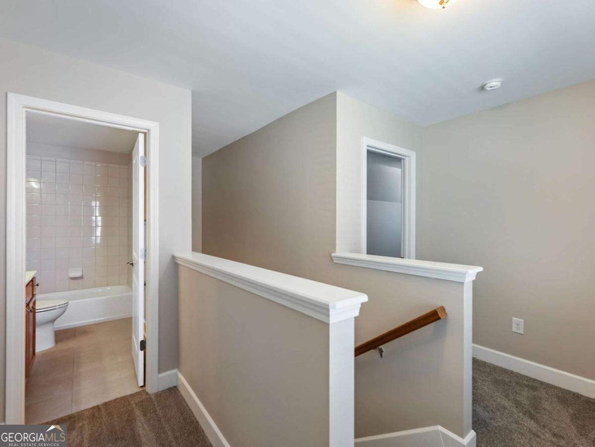 30504 Locust Cove Road Gainesville - 15