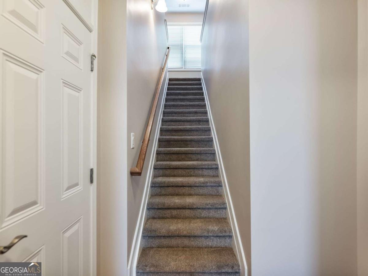 30504 Locust Cove Road Gainesville - 16