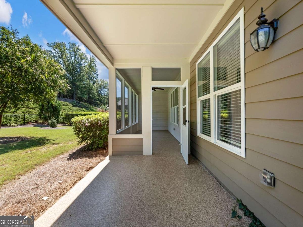 30504 Locust Cove Road Gainesville - 27