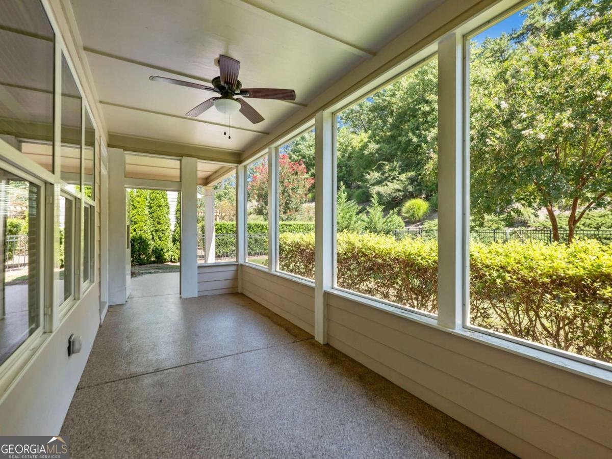 30504 Locust Cove Road Gainesville - 28