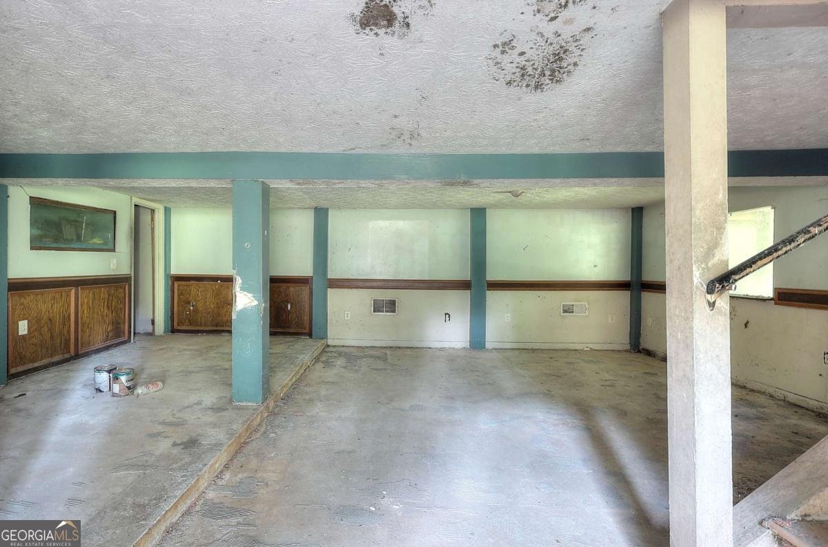 725 Poplar Street Monroe - 32