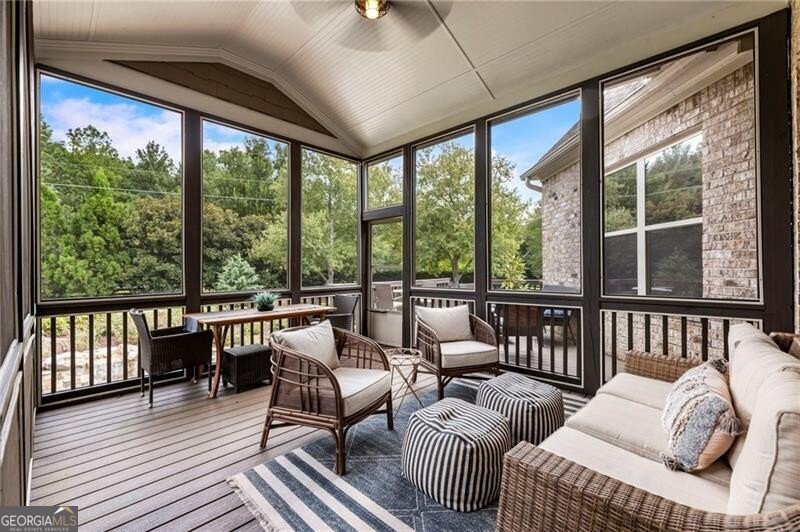 16574 Waxmyrtle Road Alpharetta - 30