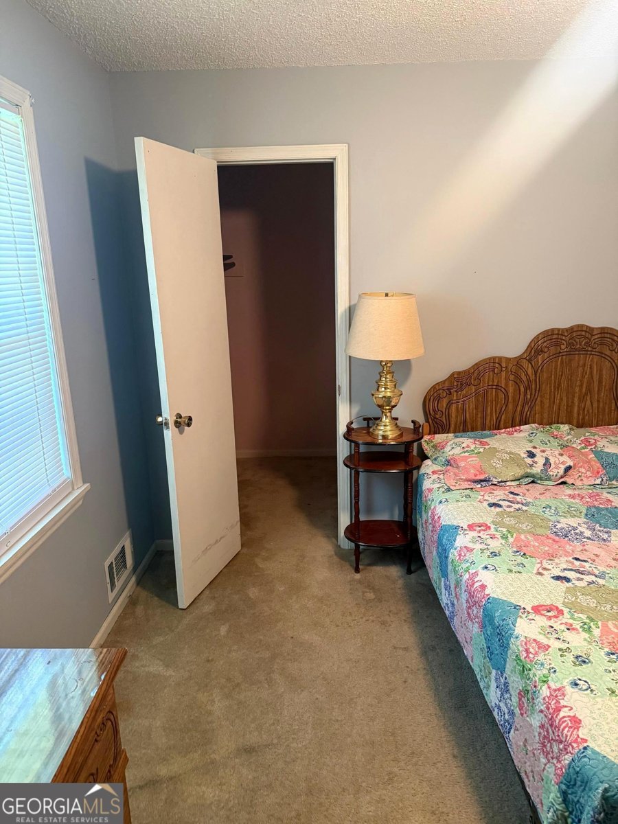 319 Dock Dorsey Road Cleveland - 17
