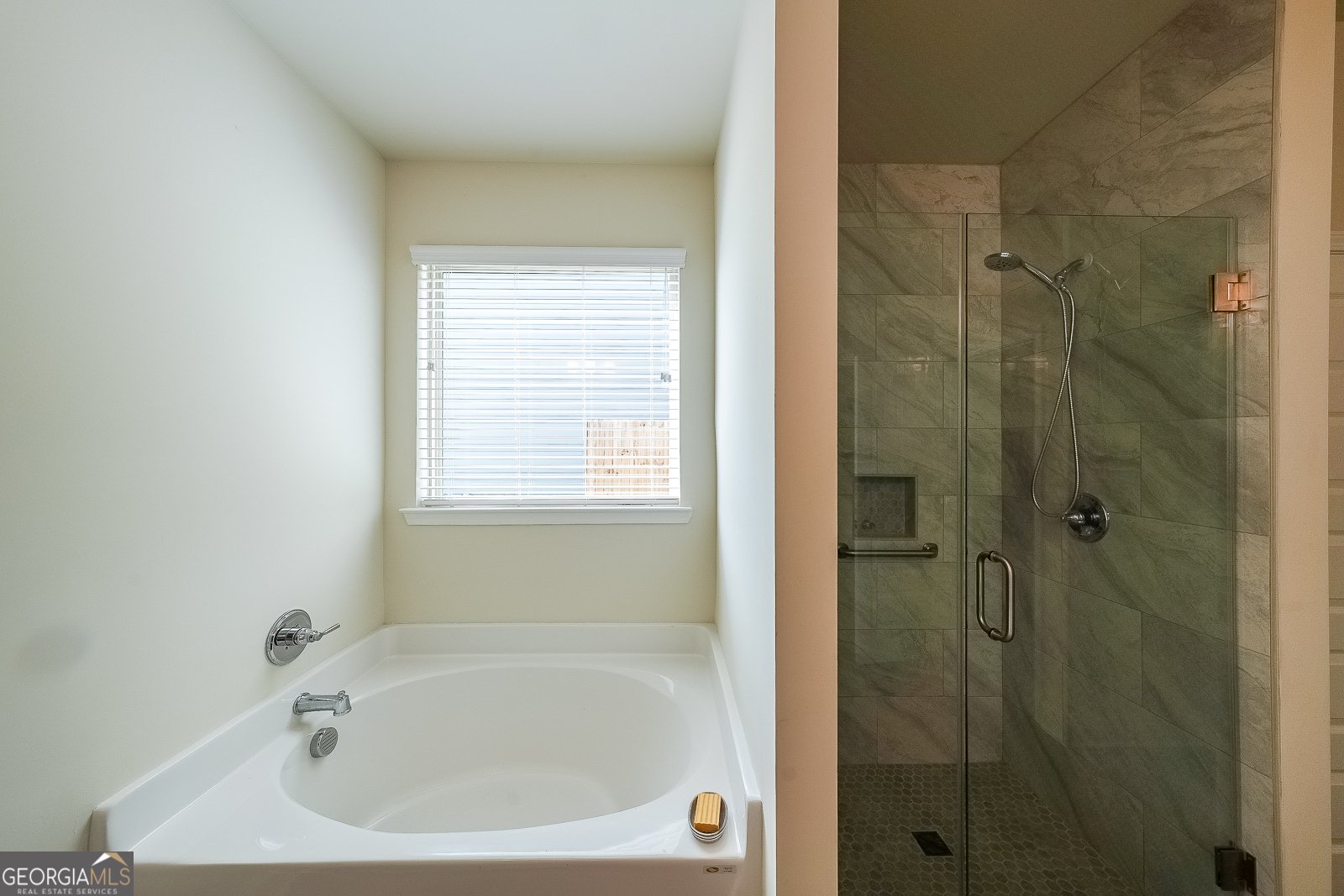 516 MCGINNIS CIRCLE Calhoun - 19