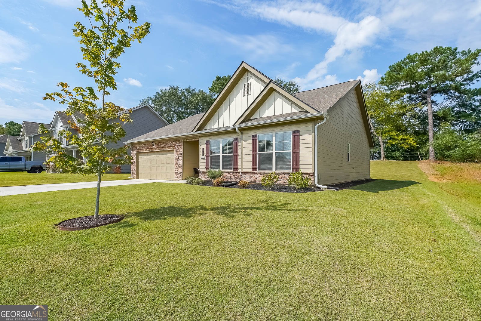 516 MCGINNIS CIRCLE Calhoun - 2