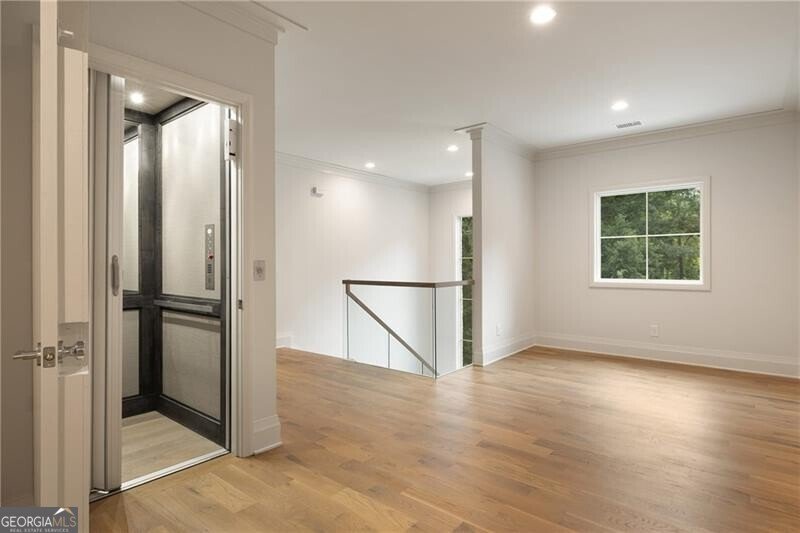 700 Island Drive Atlanta - 39