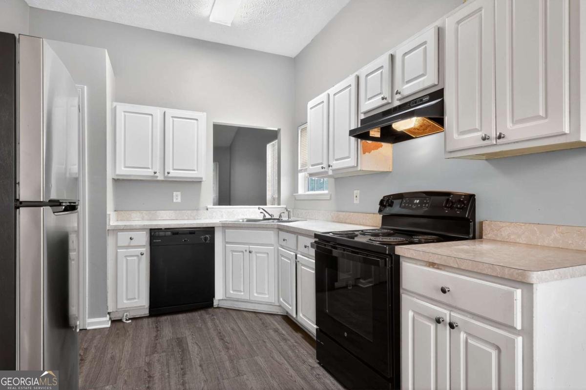 5470 Twin Lakes Drive Atlanta - 3
