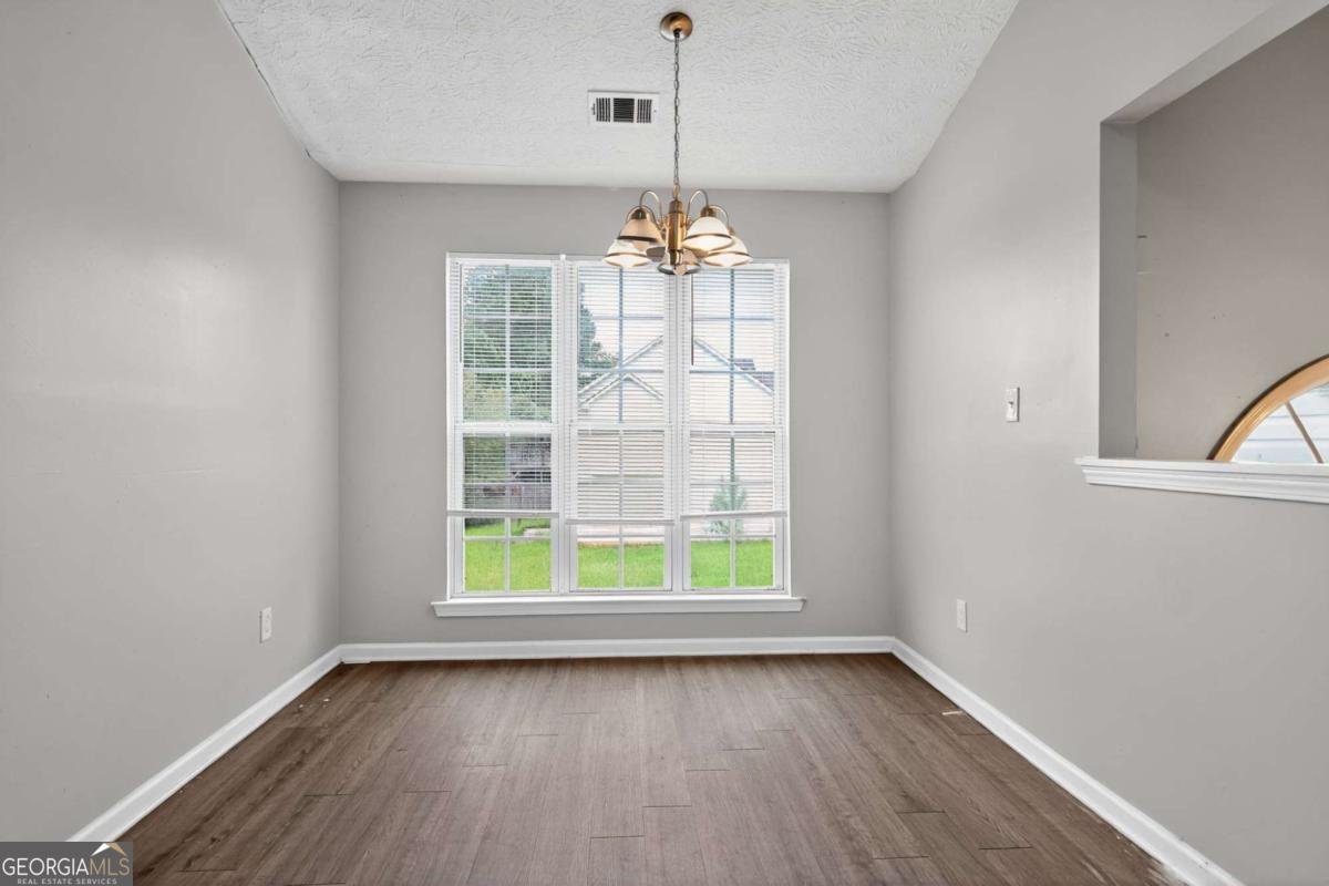 5470 Twin Lakes Drive Atlanta - 5