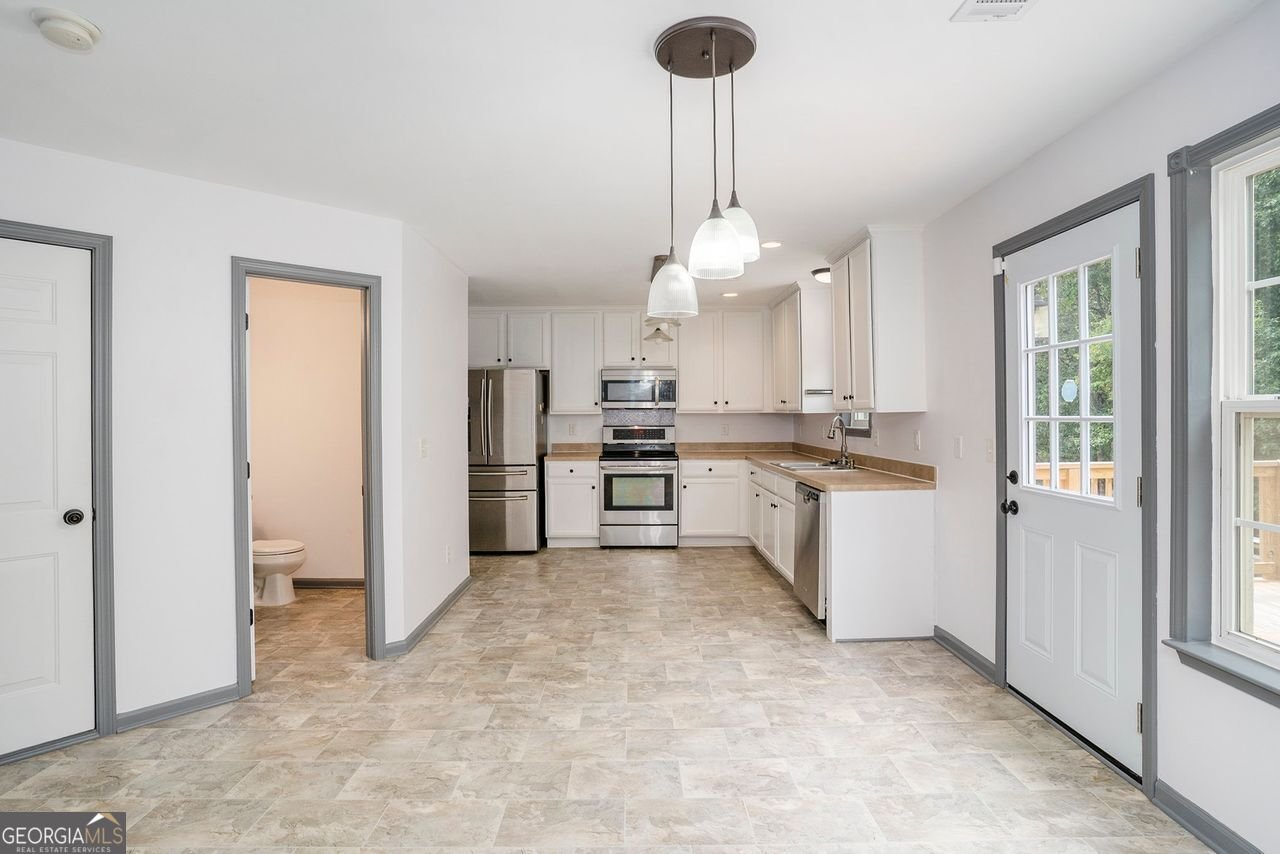 308 STALLINGS Drive McDonough - 8