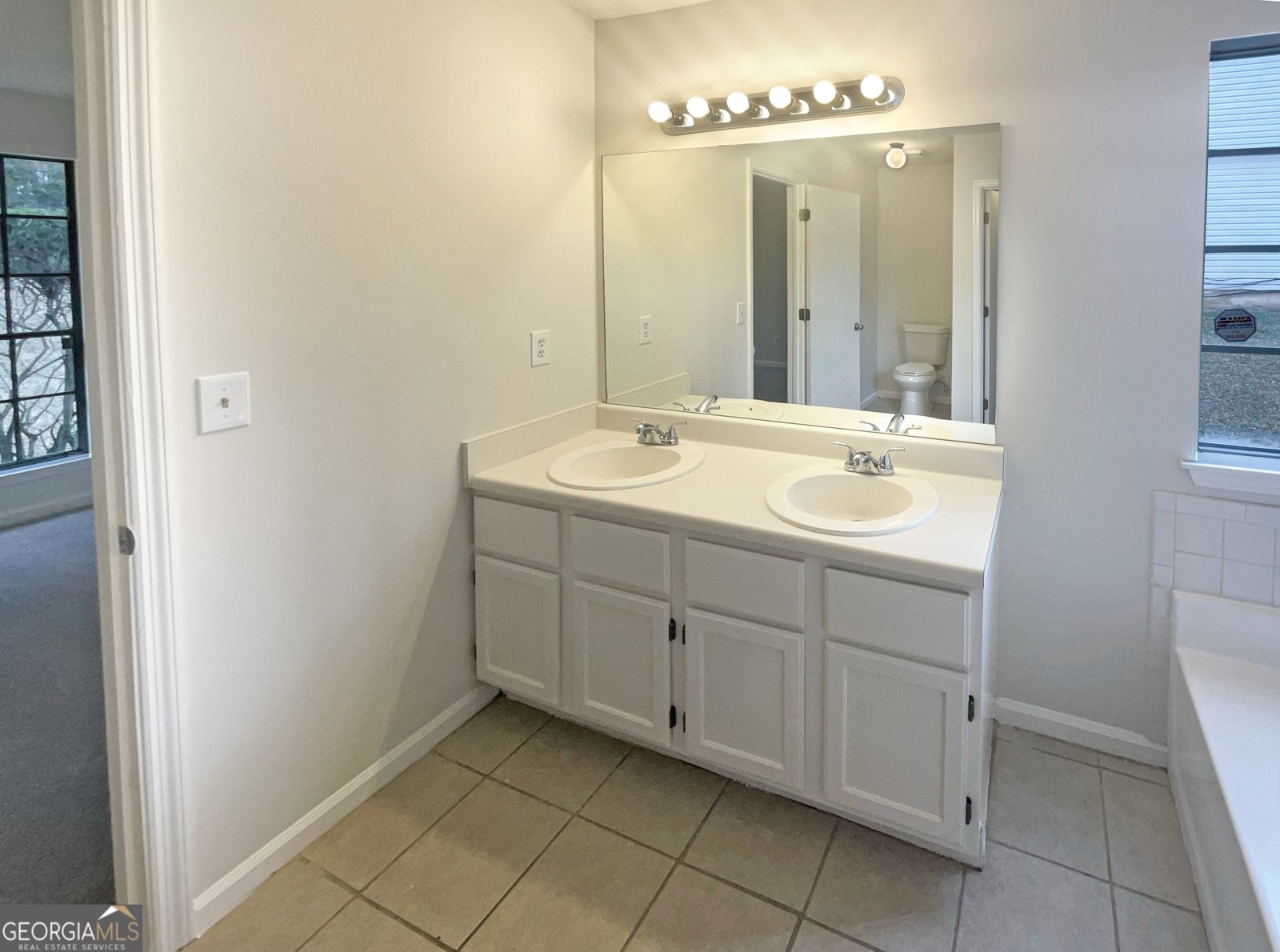 6262 Phillips Lake Court Lithonia - 19