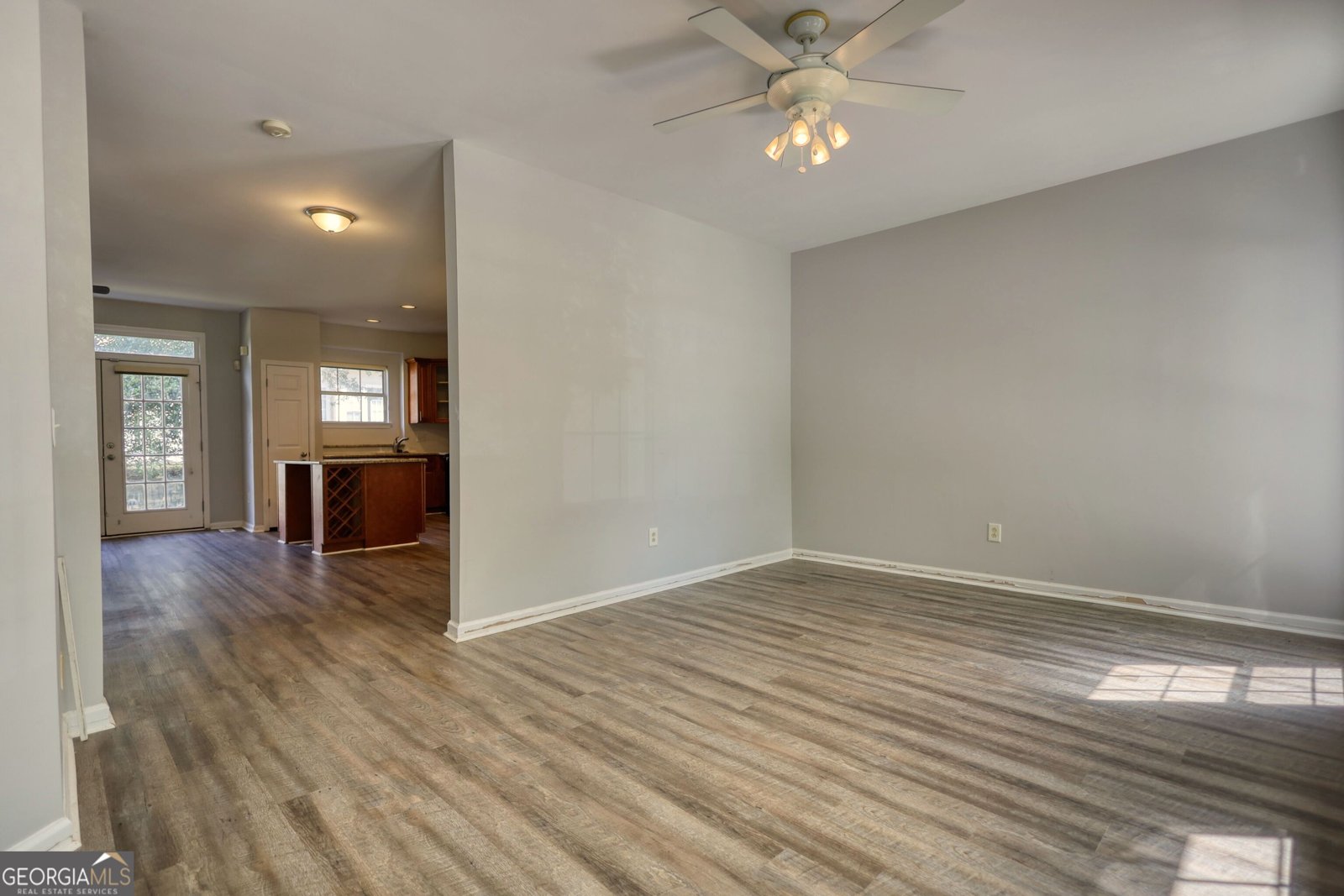 578 Fraser Street Atlanta - 3