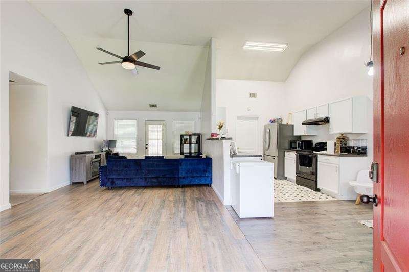 4833 Brookwood Place Atlanta - 1