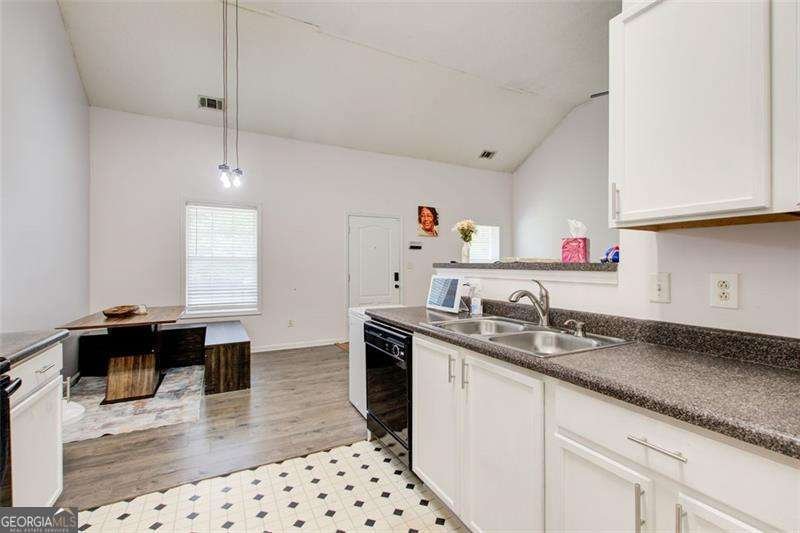 4833 Brookwood Place Atlanta - 4