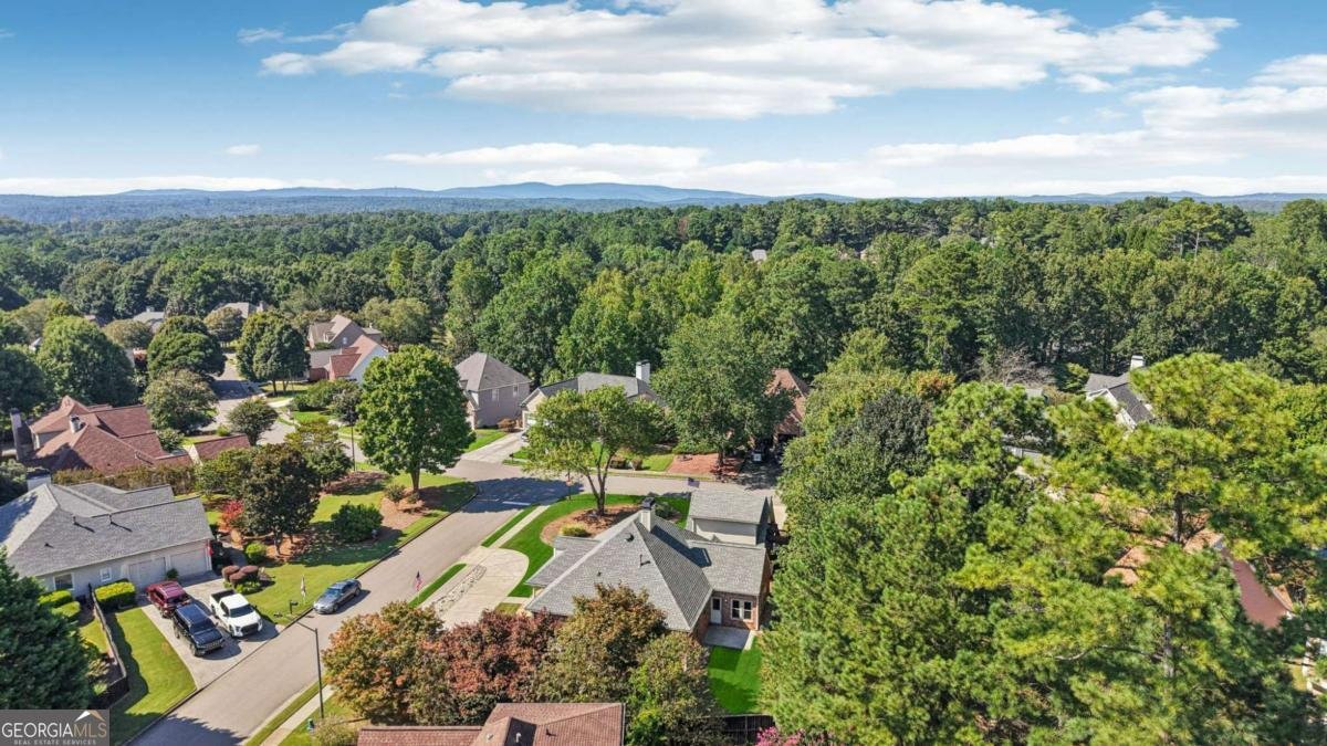601 Redwood Lane Canton - 45