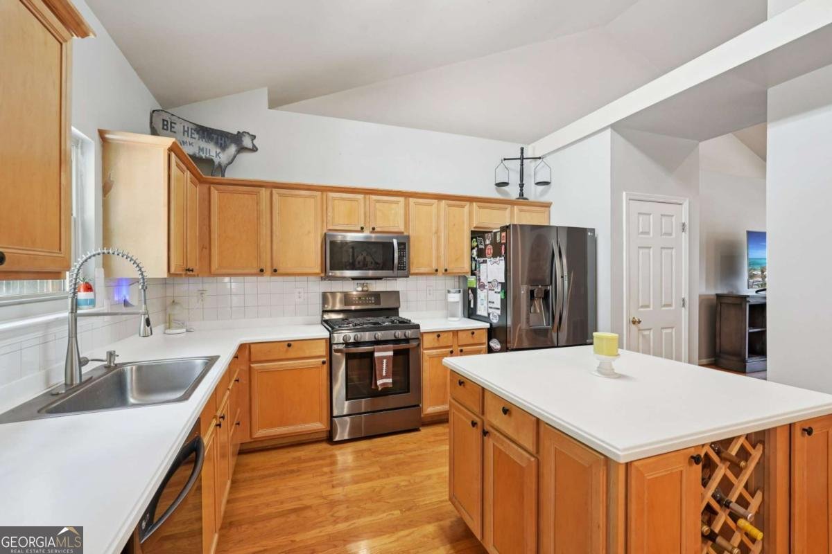 601 Redwood Lane Canton - 9