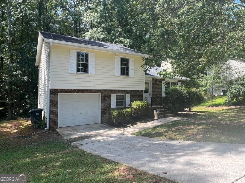 614 Windsor Drive Conyers - 28