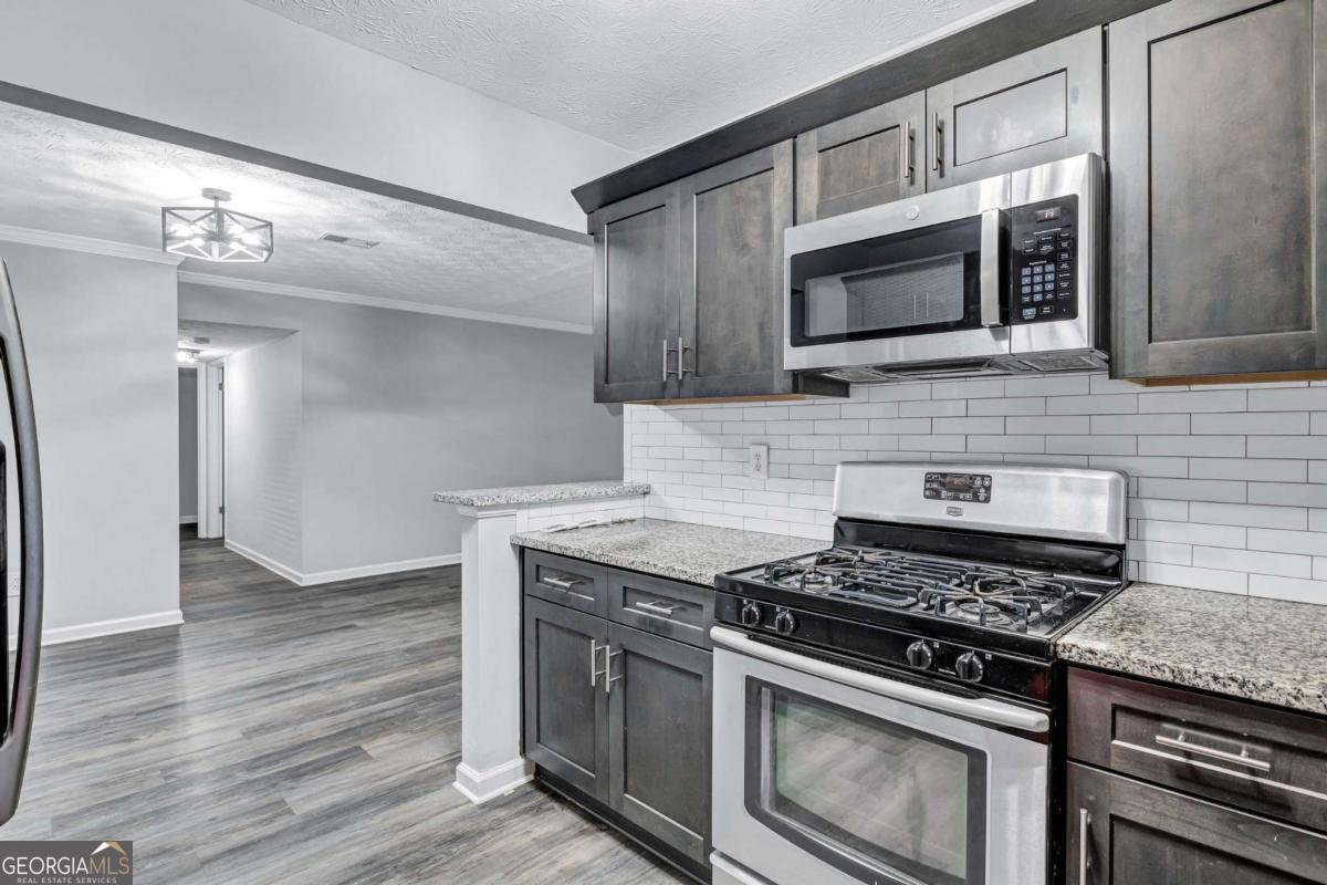 1641 Raleigh Circle Marietta - 12