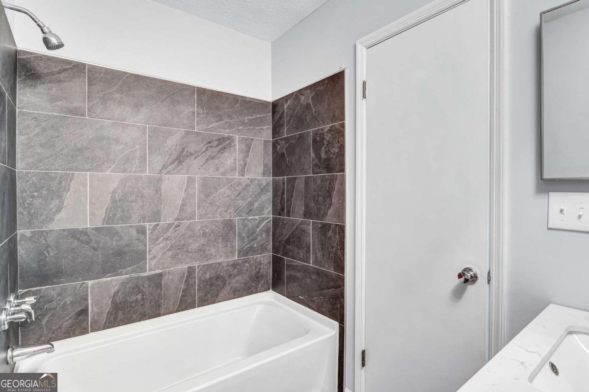 1641 Raleigh Circle Marietta - 18