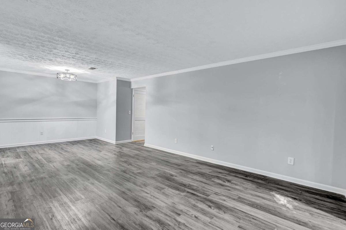 1641 Raleigh Circle Marietta - 3