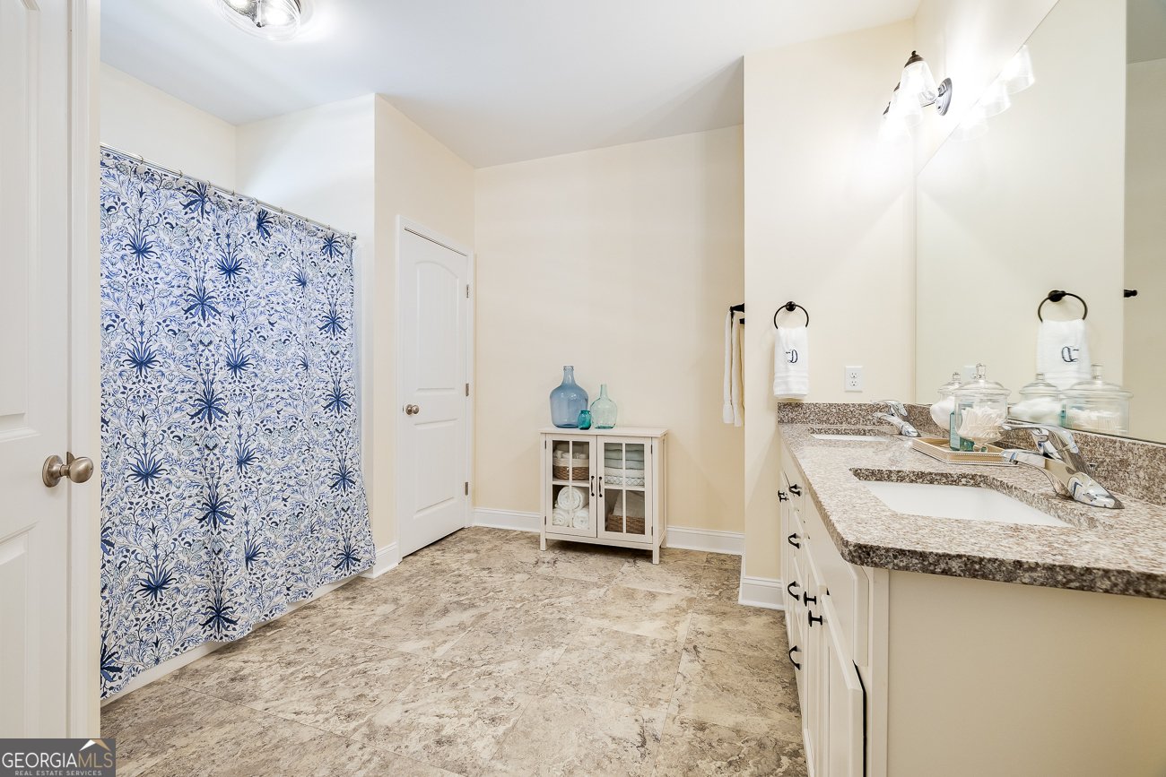 32 Cockle Shell Road Savannah - 1