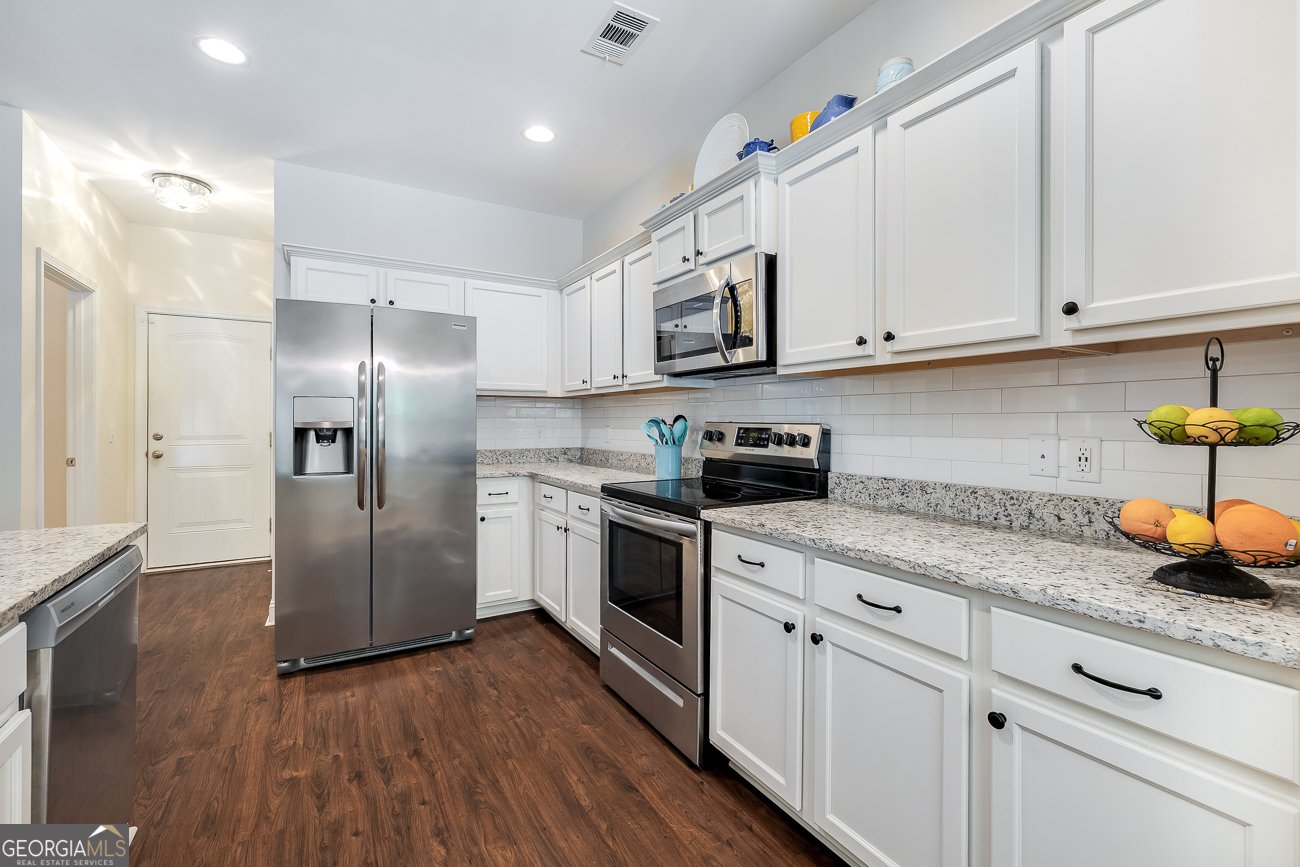 32 Cockle Shell Road Savannah - 11