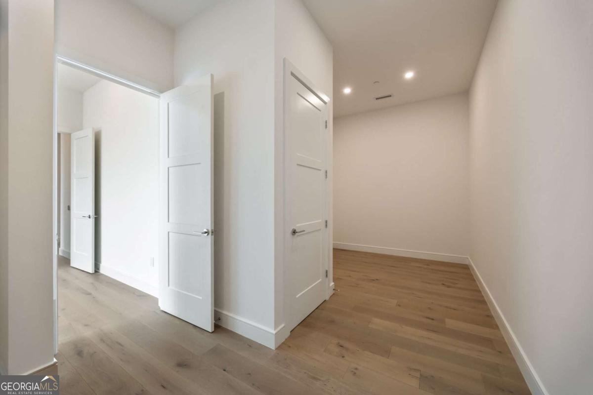 2425 Peachtree Road Atlanta - 26