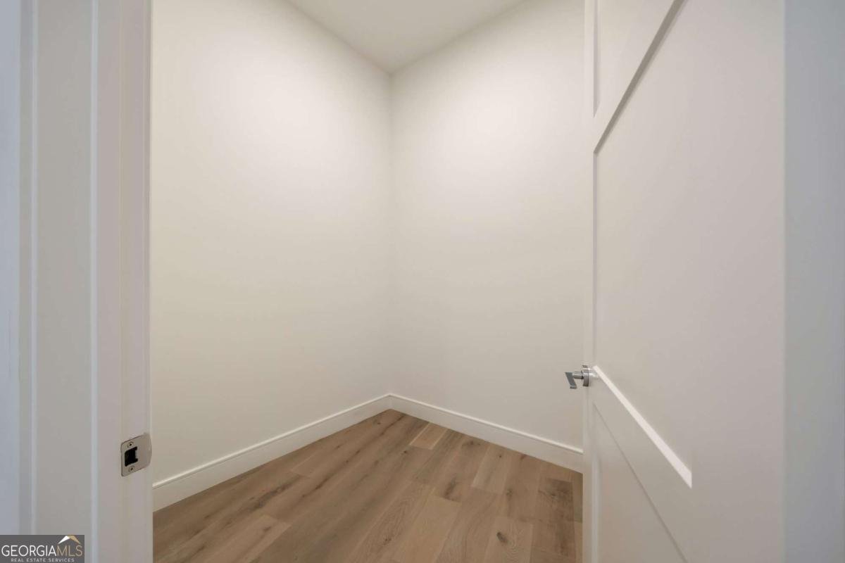 2425 Peachtree Road Atlanta - 42