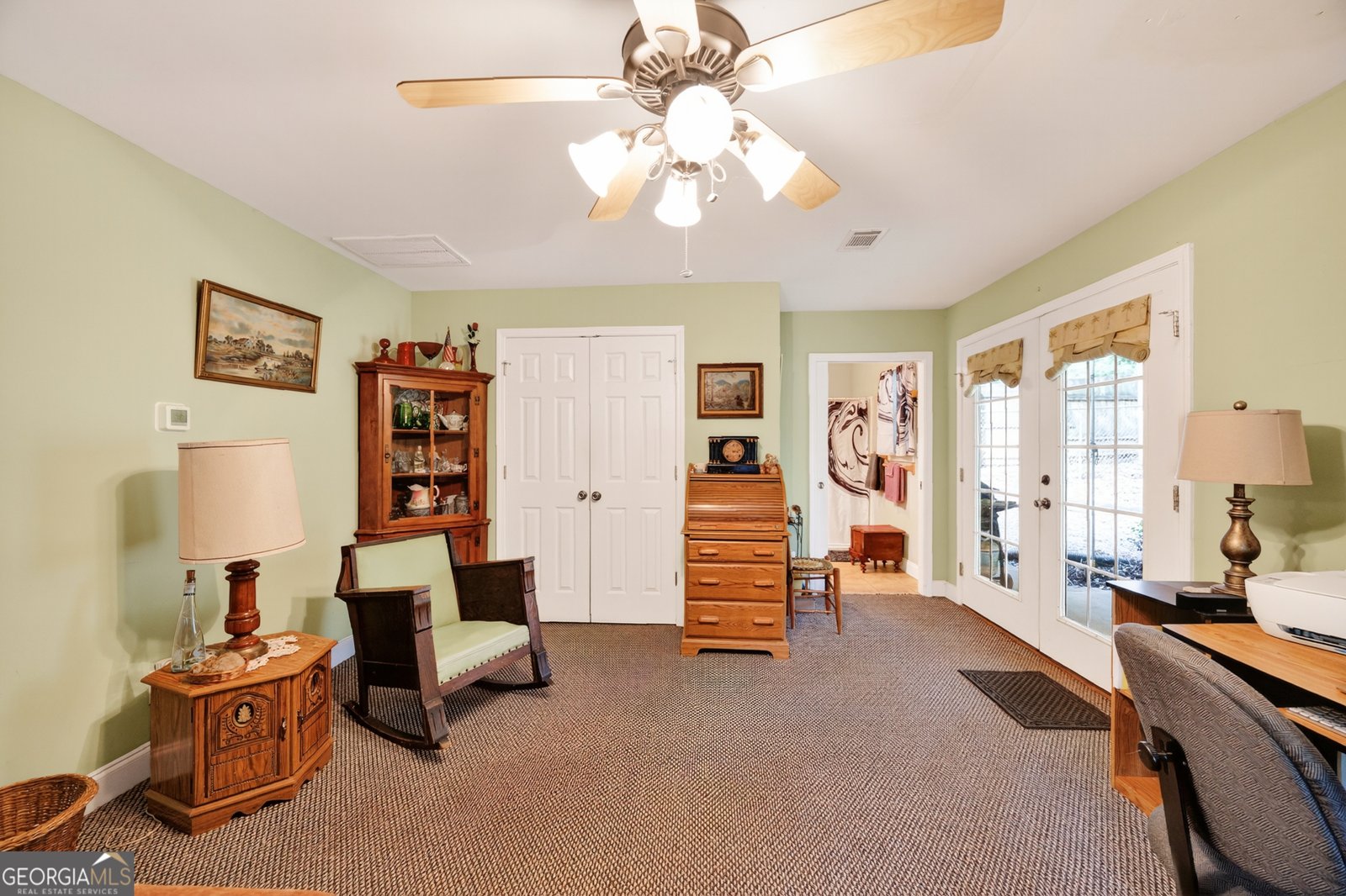 209 Needlecrest Drive Gray - 8