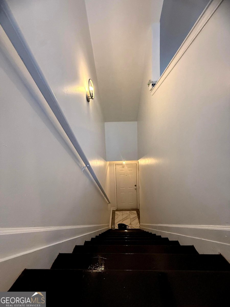 1156 Village Court Atlanta - 4