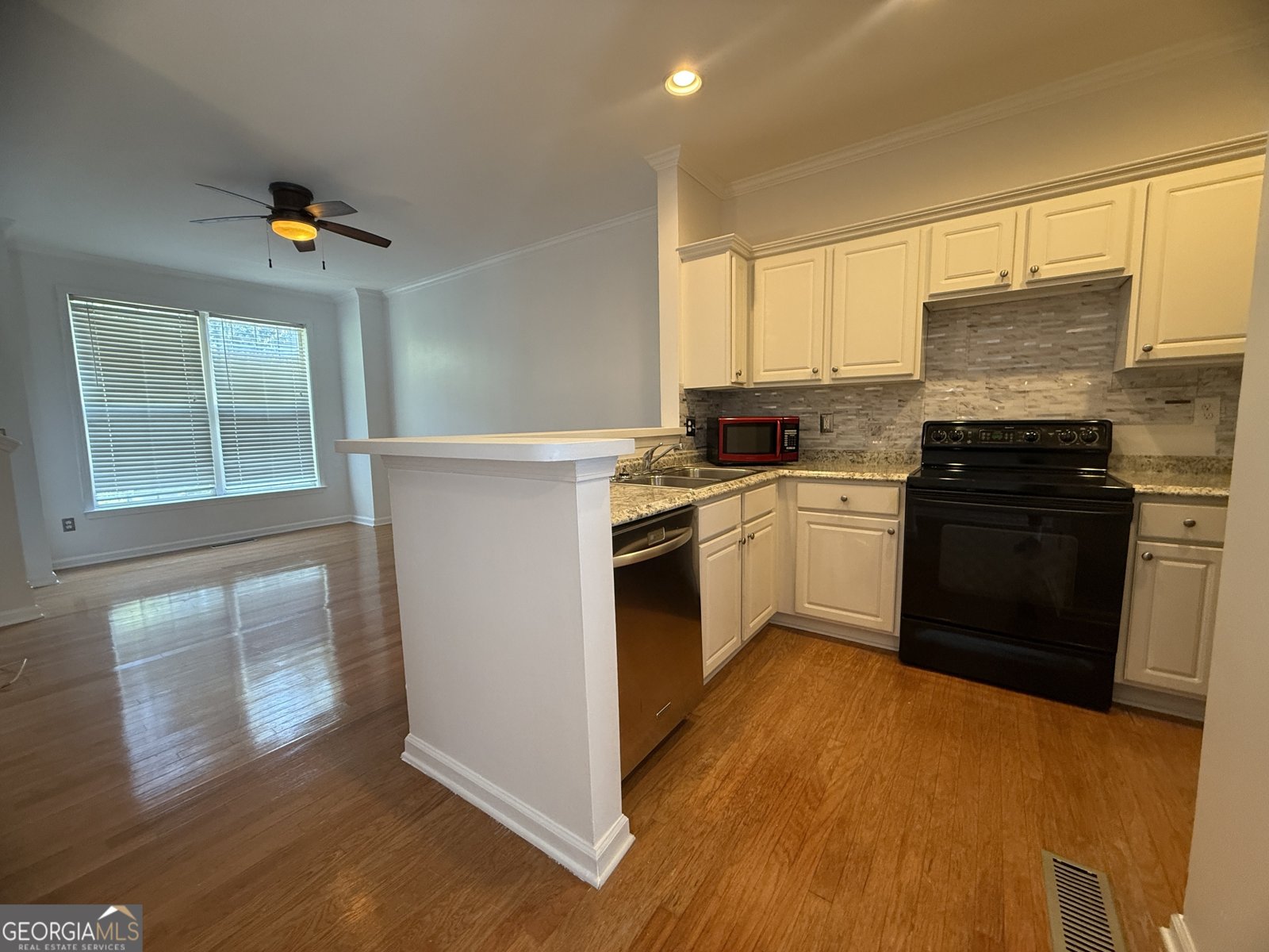 1156 Village Court Atlanta - 9