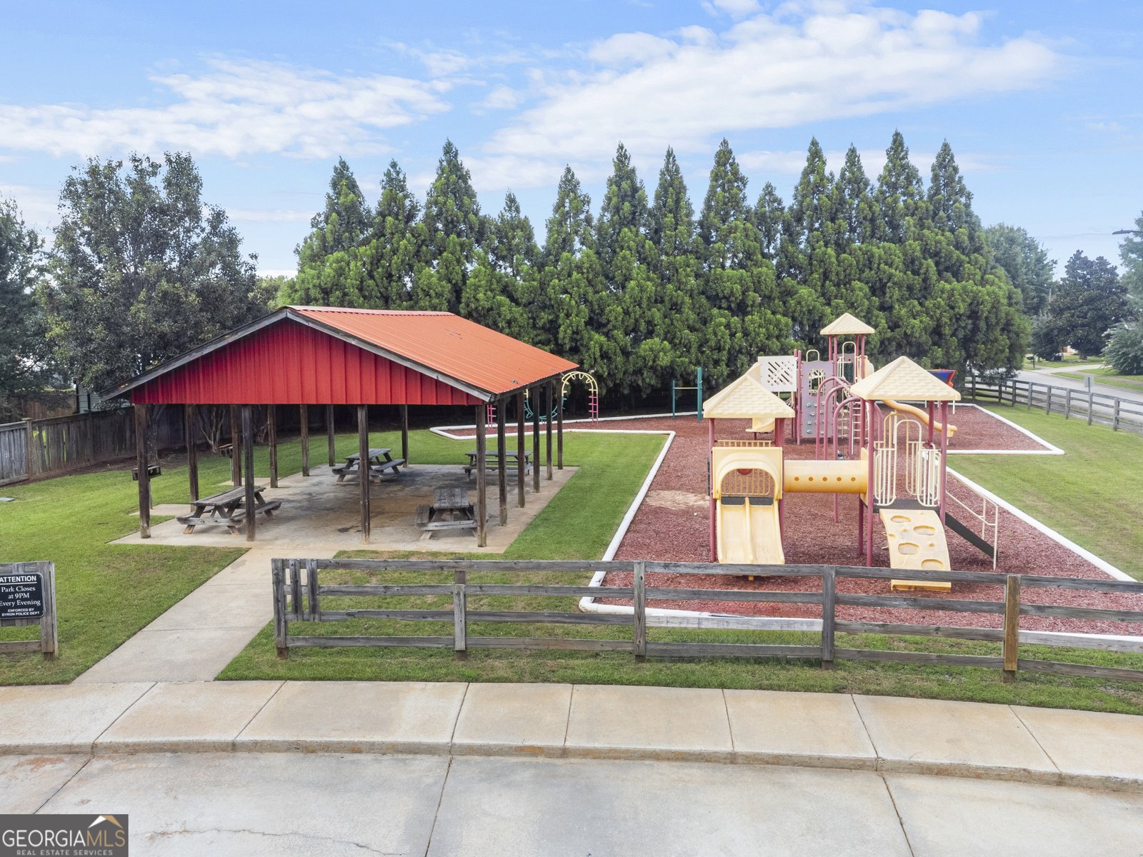 217 Caleb Way Byron - Photo 32