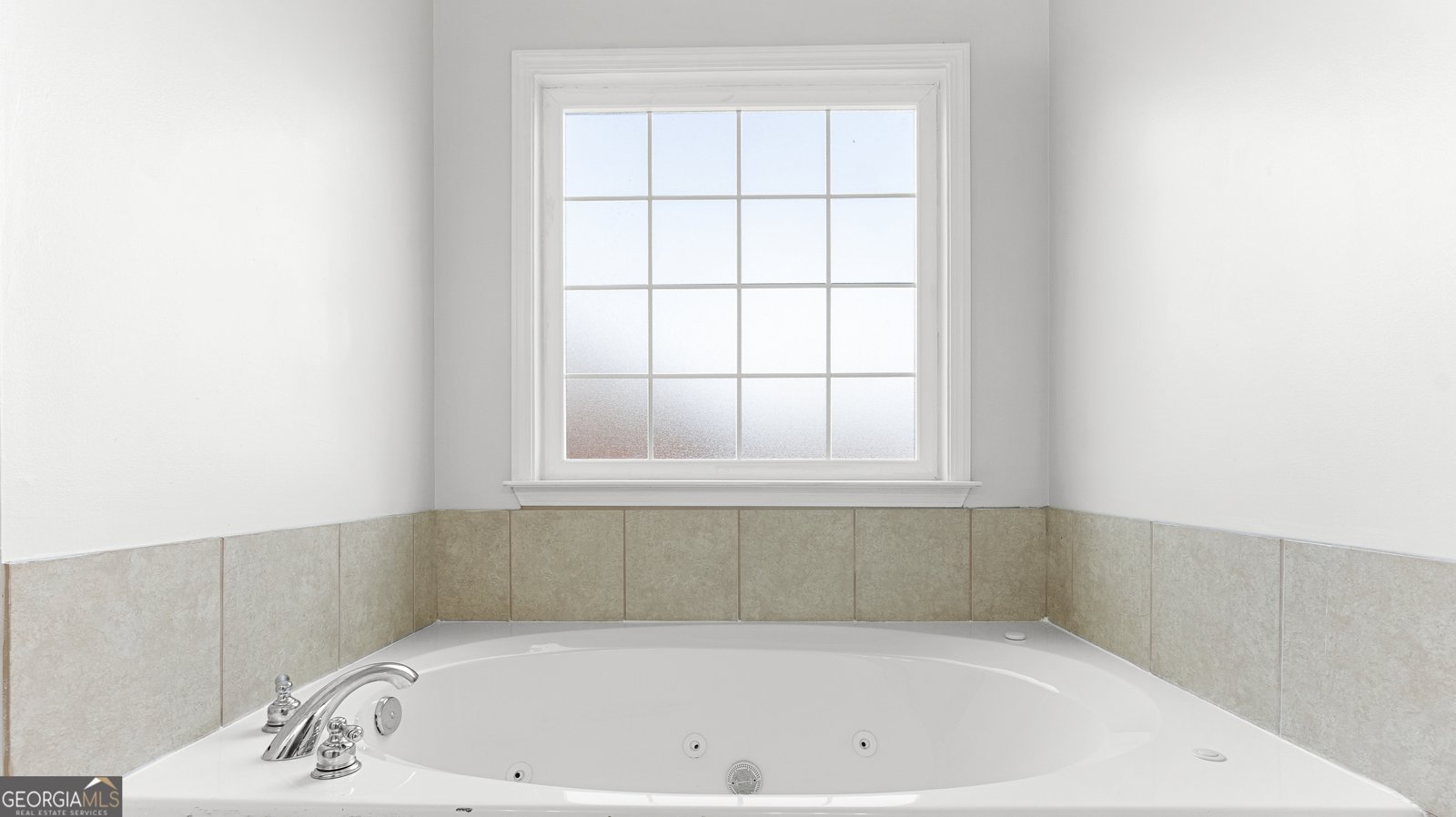 217 Caleb Way Byron - Photo 9