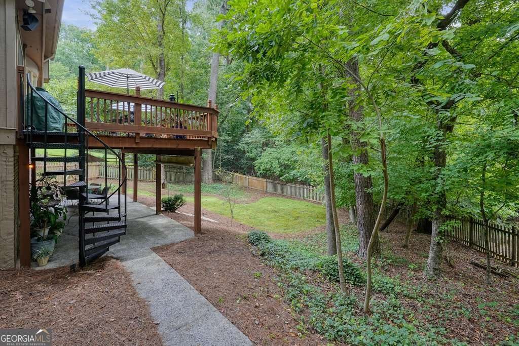 1045 Martin Ridge Road Roswell - 4