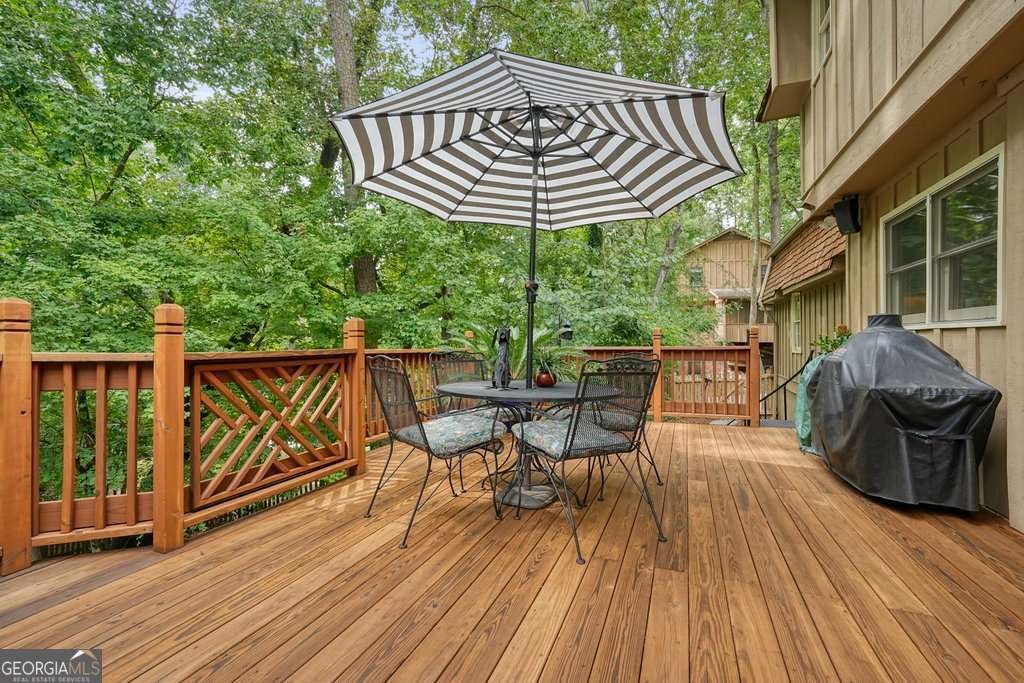 1045 Martin Ridge Road Roswell - 54