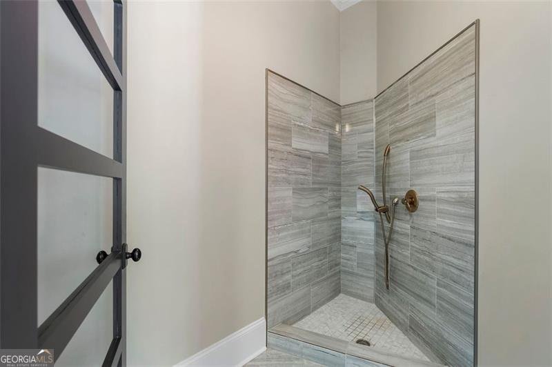2242 SHOAL CREEK Buford - 2