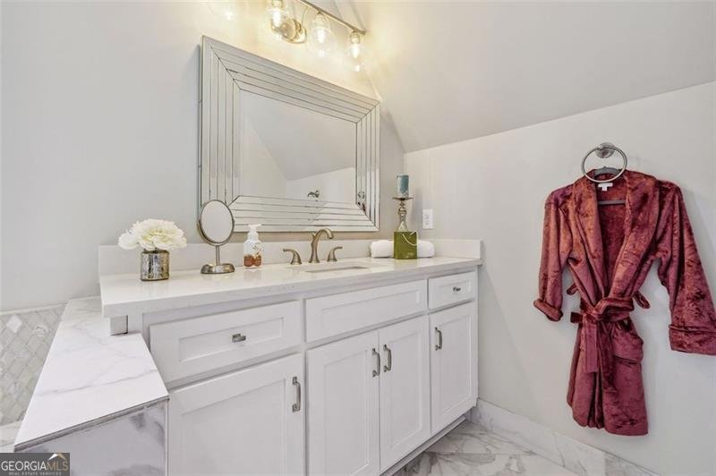 2242 SHOAL CREEK Buford - 71