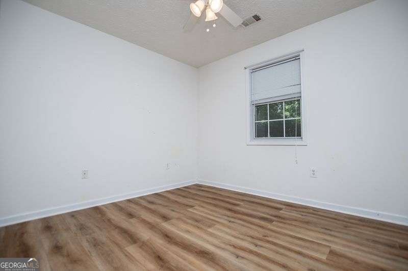 1415 Anderson Mill Road Austell - 27