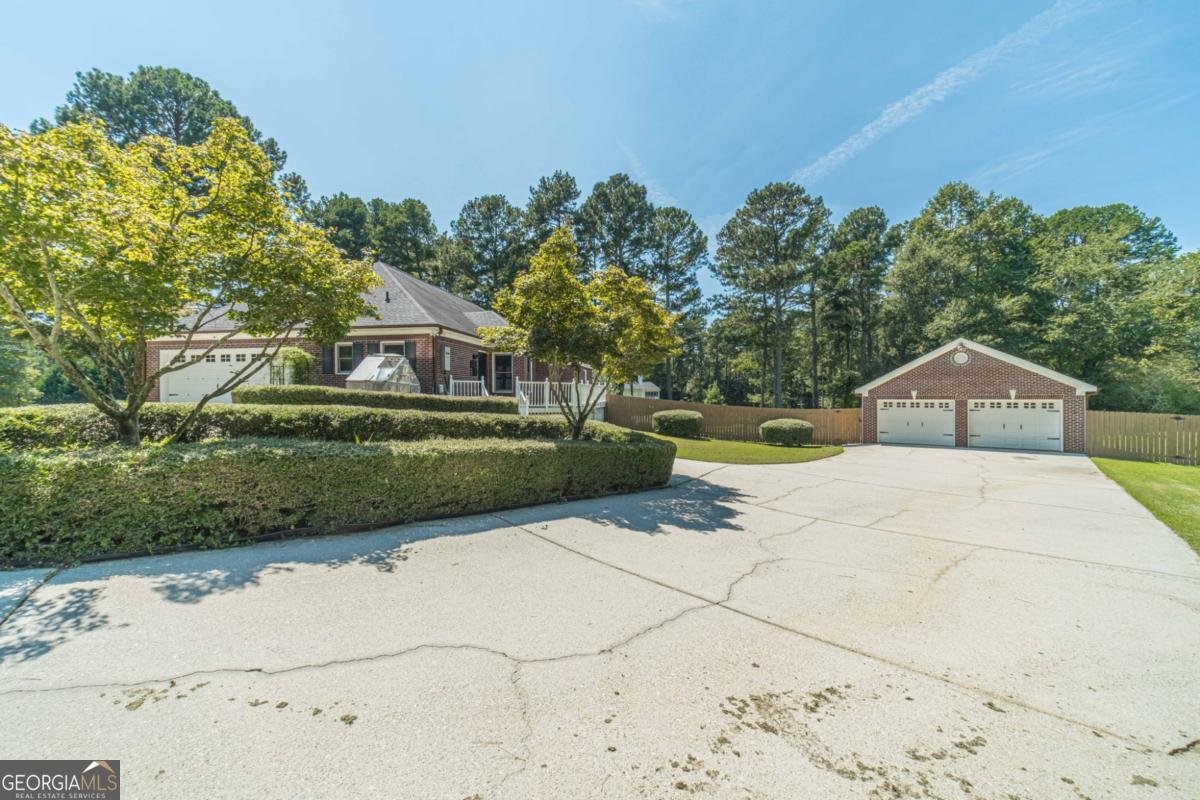 2705 Luke Edwards Road Dacula - 35